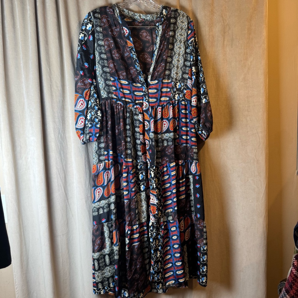 Size M- L‎ Me 2 Magic Anthropologie Floral paisley tiered  Maxi Dress Boho Midi